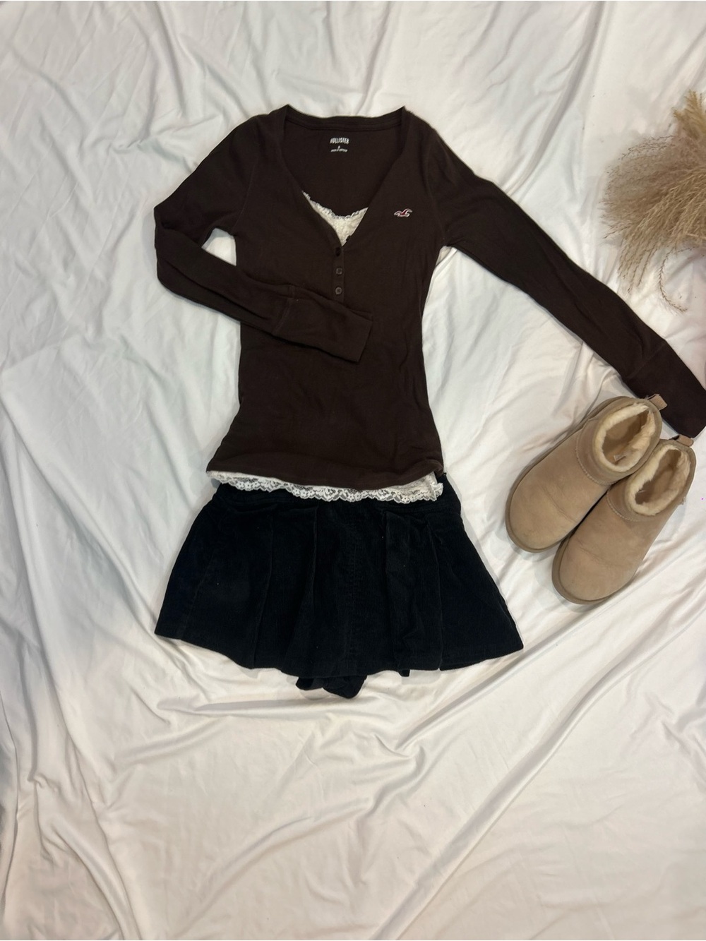 Black mini skort